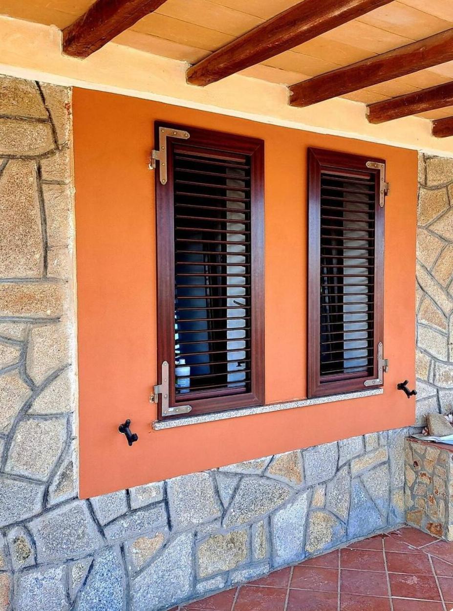 Gelsi Holiday Home La Maddalena La Maddalena  Værelse billede